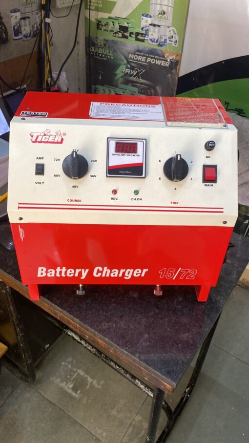Battery Charger 72V 15A Digital (6 battery) - Image 2